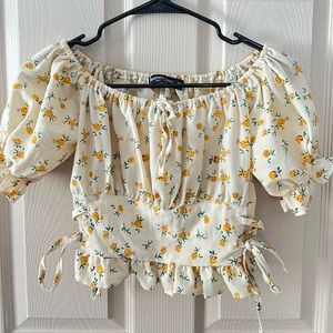 Meet your Posher, Julie fe